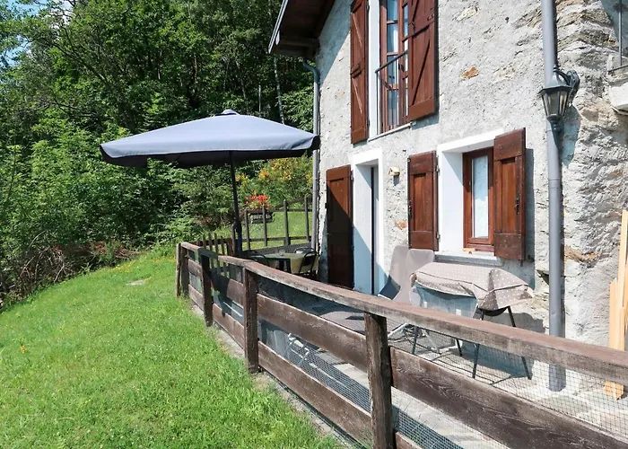 Dei Nonni-2 By Interhome Апартаменты Livo (Lombardy)